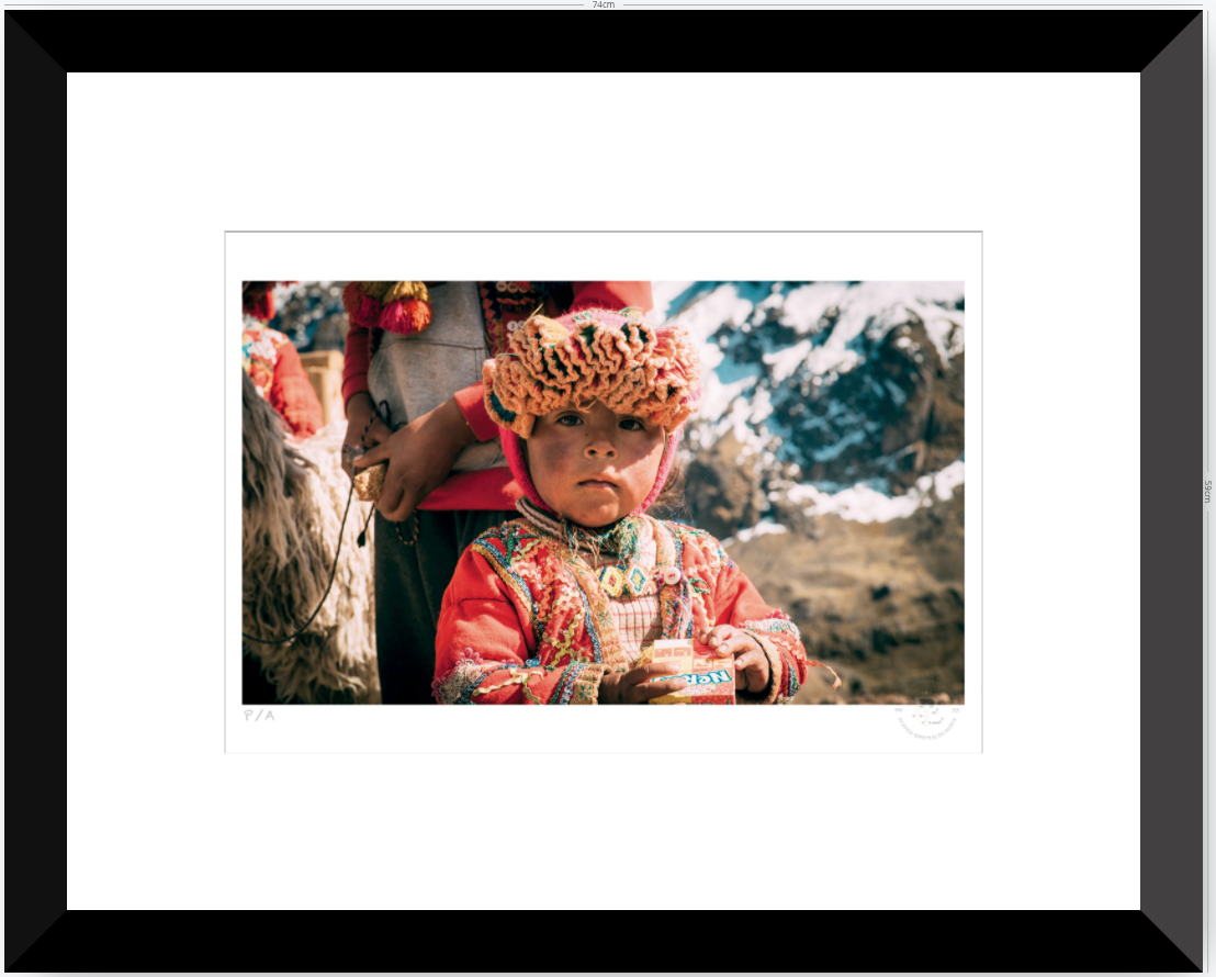 La Niña Roja - 48 x 33 cm