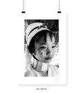 Niña Cuello Largo - 33 x 48 cm