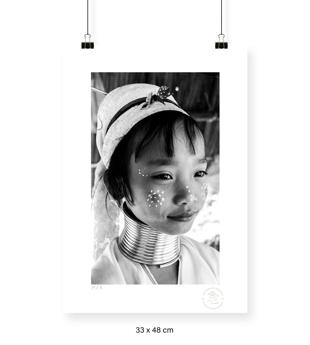 Niña Cuello Largo - 33 x 48 cm